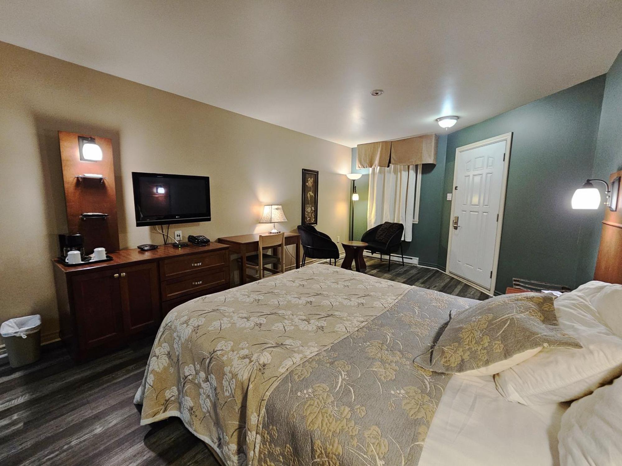 Hotel-Motel Drummond Drummondville Buitenkant foto