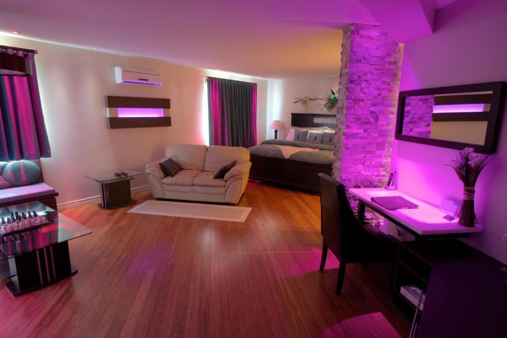 Hotel-Motel Drummond Drummondville Buitenkant foto